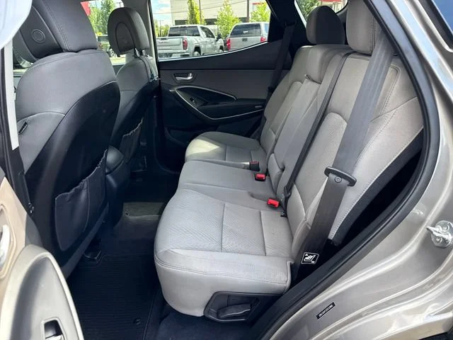 Used 2018 Mineral Gray Hyundai 2.4 Base image 13
