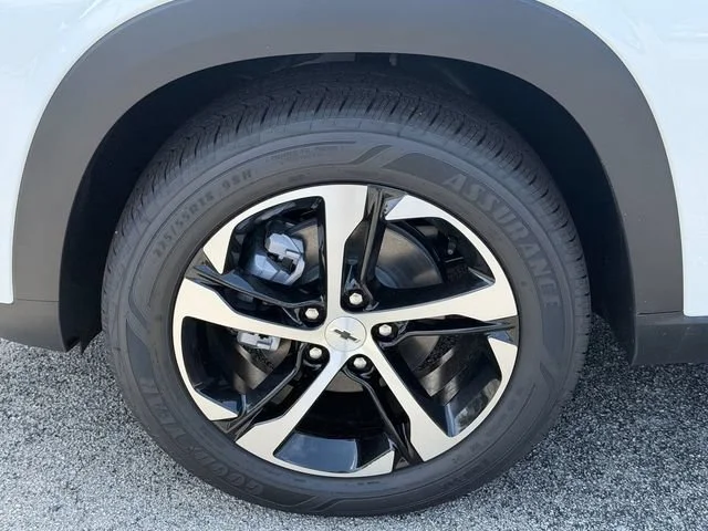 2026 Chevrolet Trax RS - Photo 11