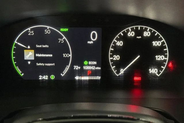 Used 2023 Meteorite Gray Metallic Honda Sport Touring image 29
