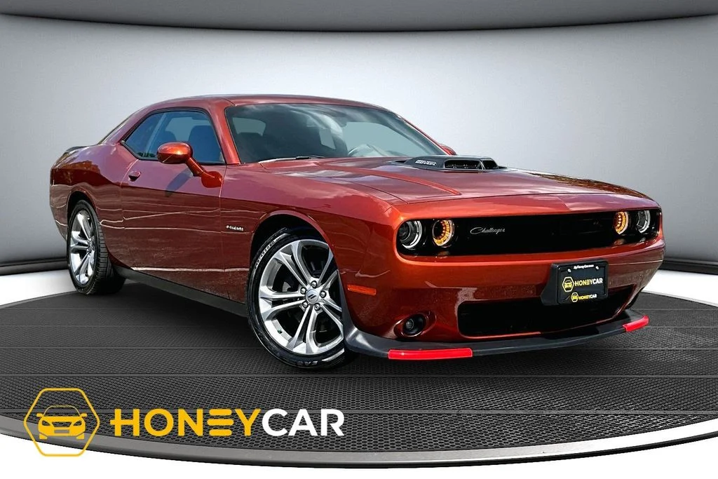 2020 Dodge Challenger R/T's photo