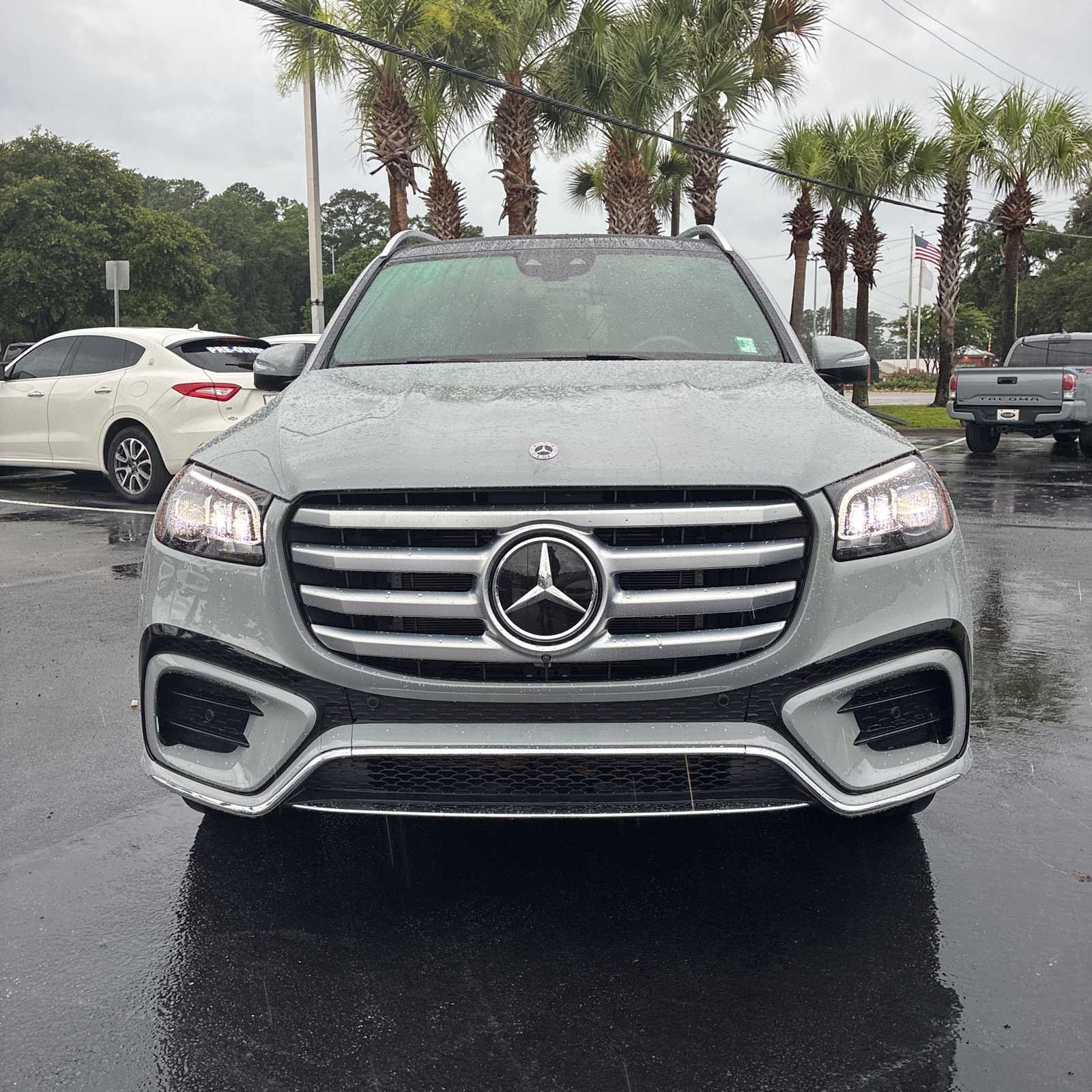 Certified Used 2024 MANUFAKTUR Alpine Grey Mercedes-Benz GLS 450 image 5