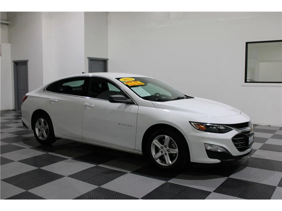 2023 Chevrolet Malibu 1LS's photo