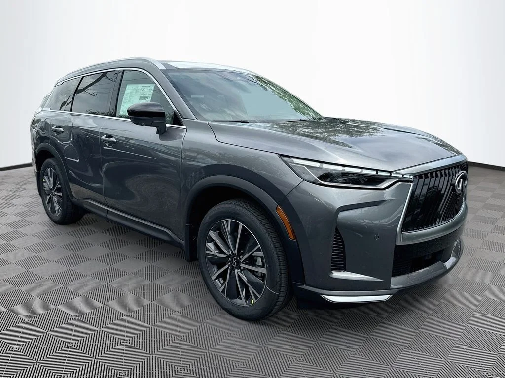 New 2027 GRAPHITE SHADOW INFINITI Luxe FWD image 3