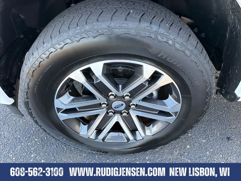 Used 2023 White Ford XL image 26