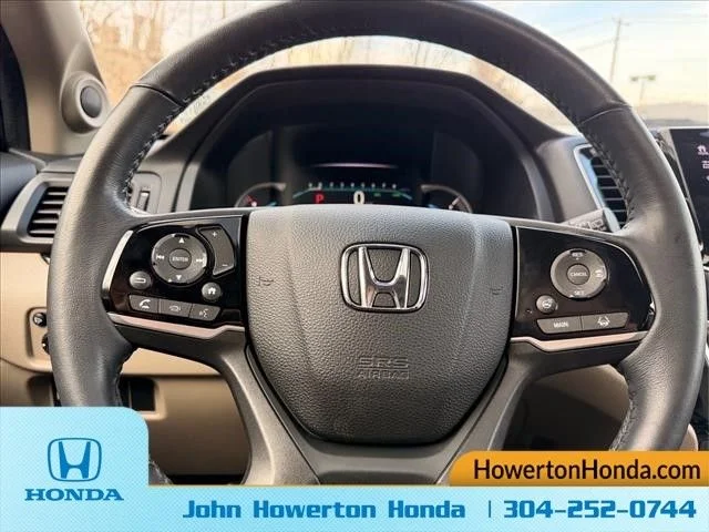 Used 2022 White Honda Elite image 18