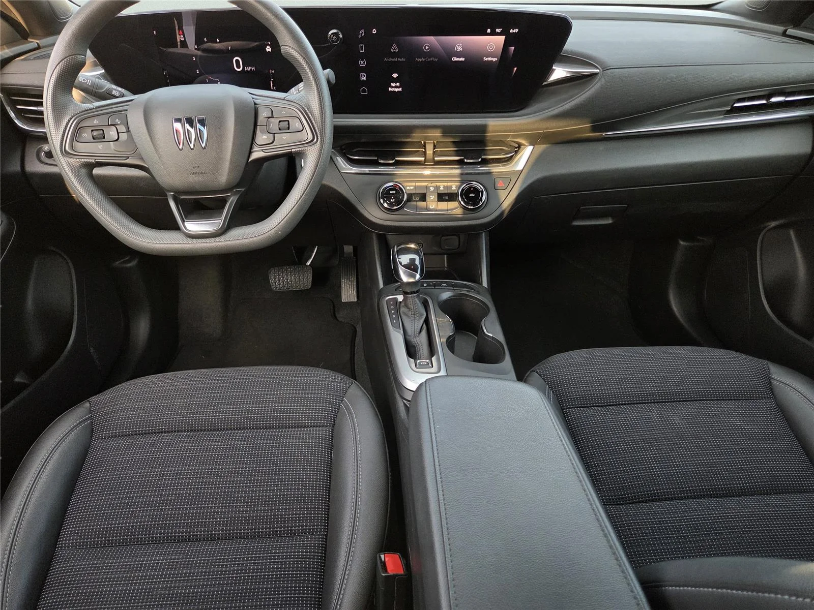 Used 2025 Summit White Buick Preferred image 8