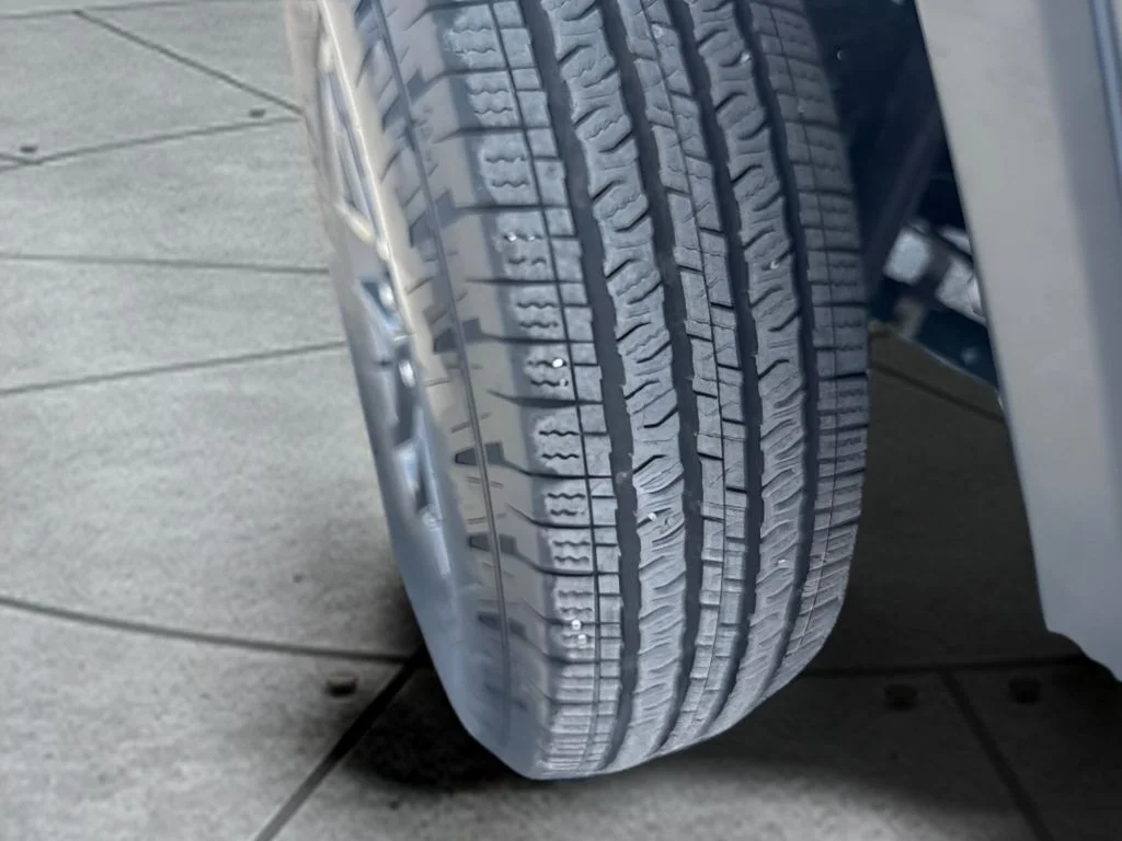 Used 2025 Gray Jeep Sport S image 28