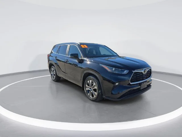 Used 2023 Black Toyota XLE image 2