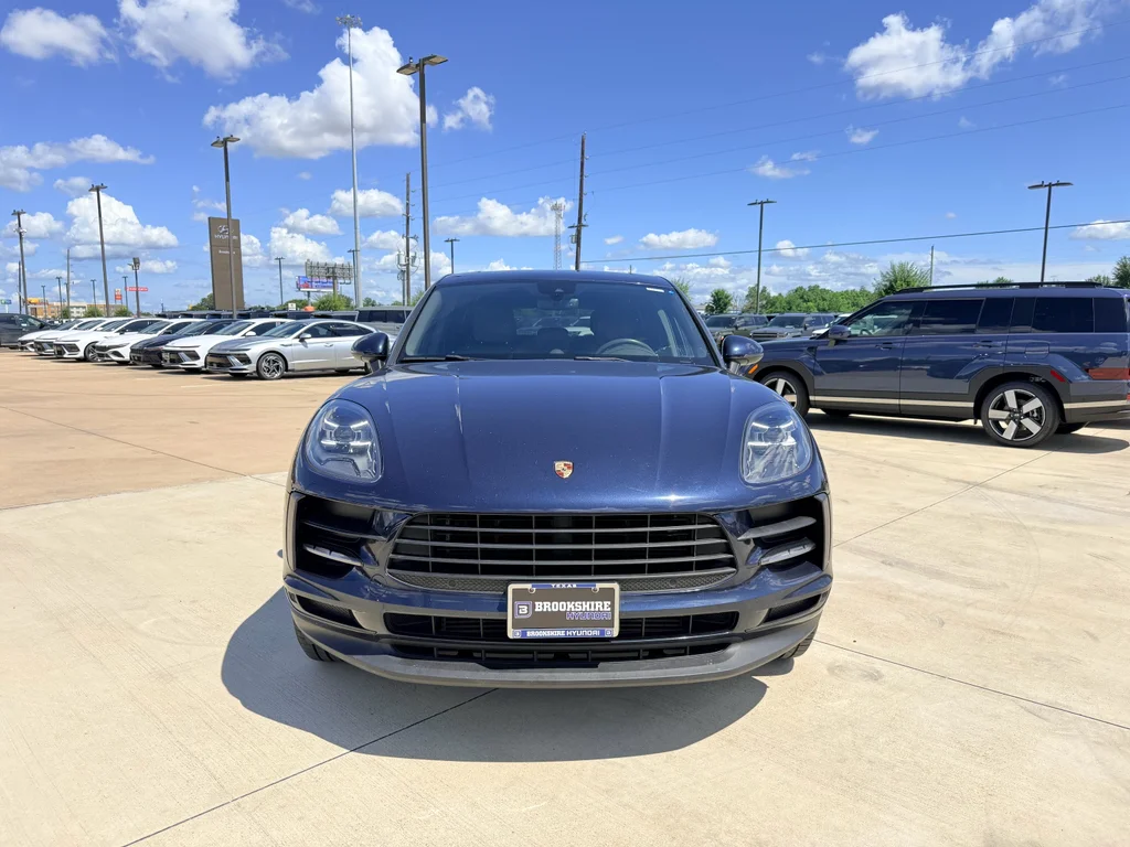 Used 2019 Night Blue Metallic Porsche Base image 2