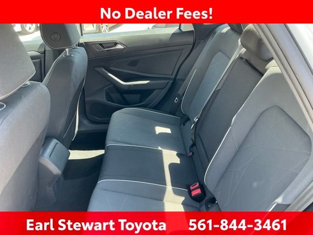 Used 2025 White Volkswagen 1.5T Sport image 13