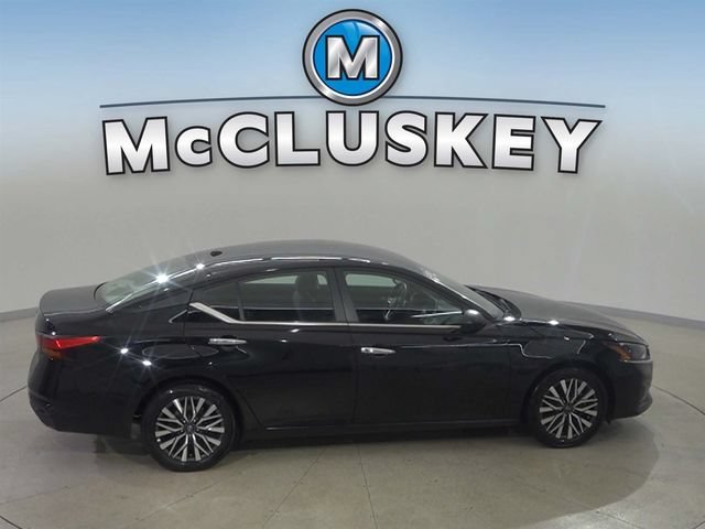 2025 Nissan Altima SV - Photo 19