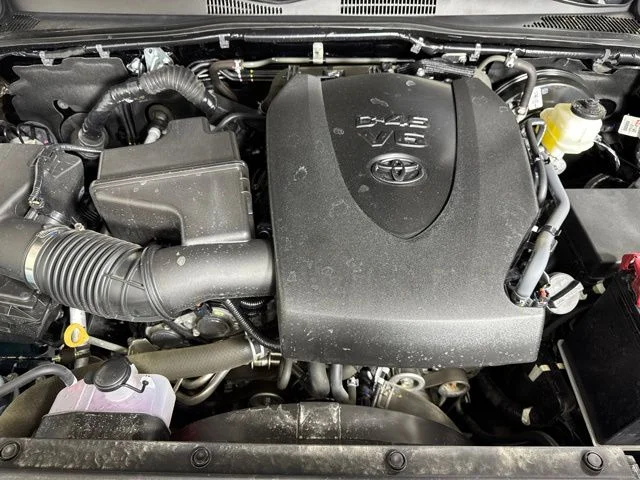 Used 2023 Black Toyota SR5 image 9