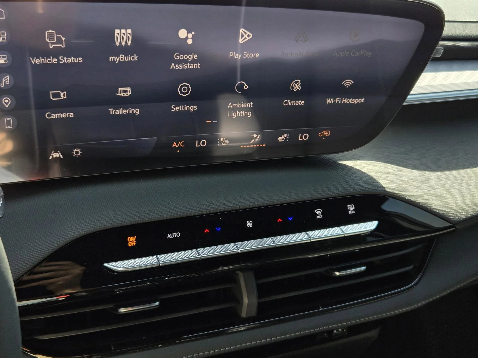 2026 Buick Enclave Sport Touring - Photo 10