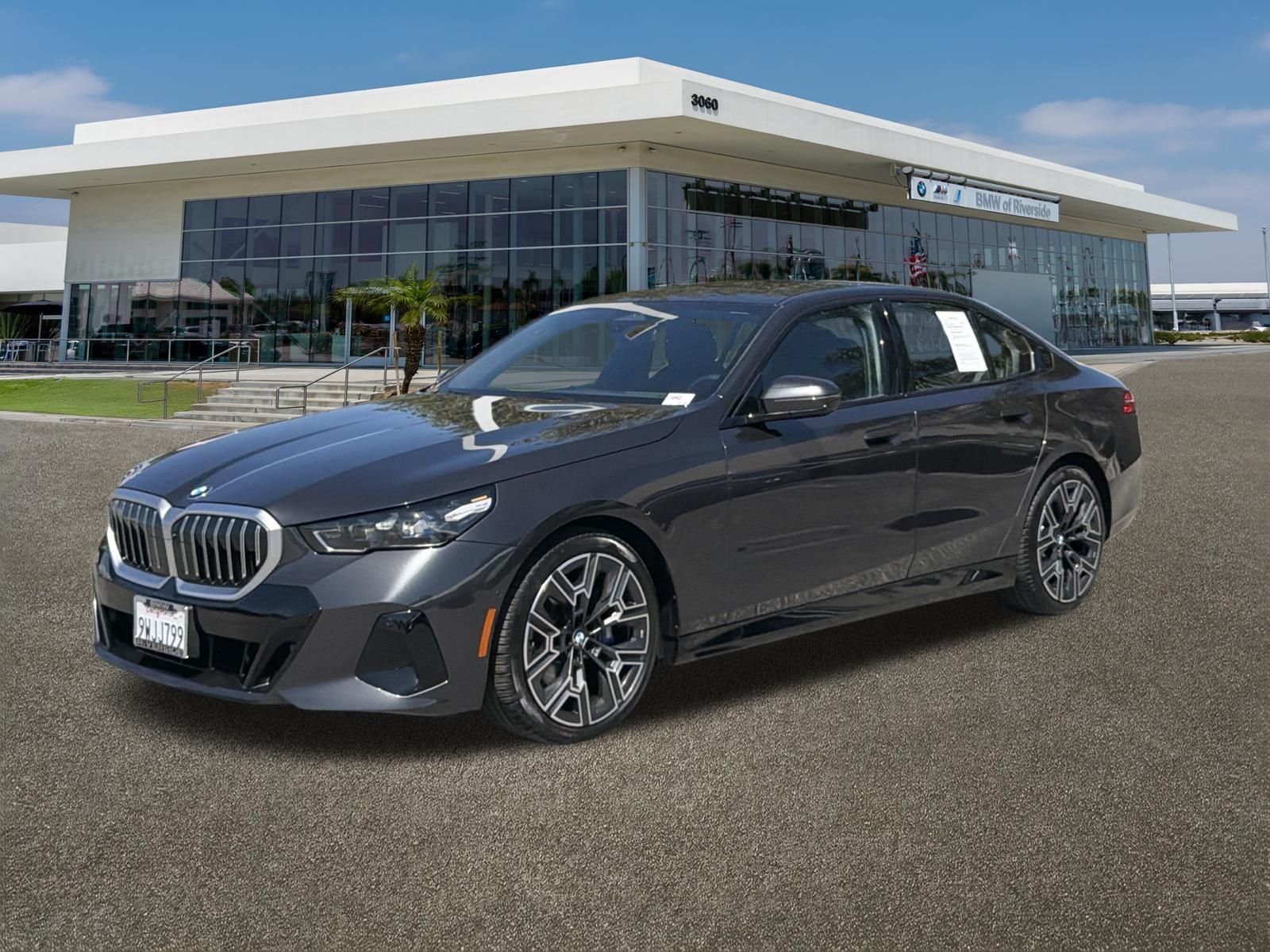Used 2026 Dark Graphite Metallic BMW 530i xDrive image 5