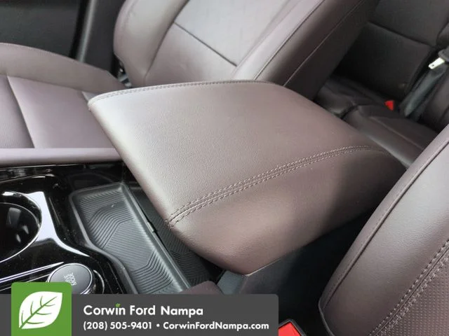 New 2026 Carbonized Gray Metallic Ford Platinum image 19