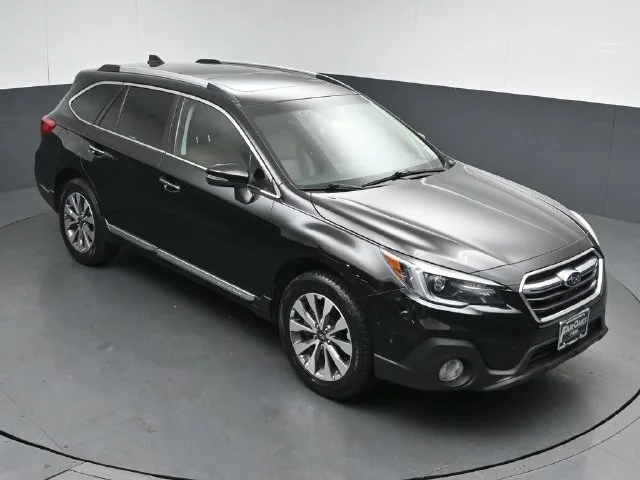Used 2019 Crystal Black Silica Subaru 2.5i image 46