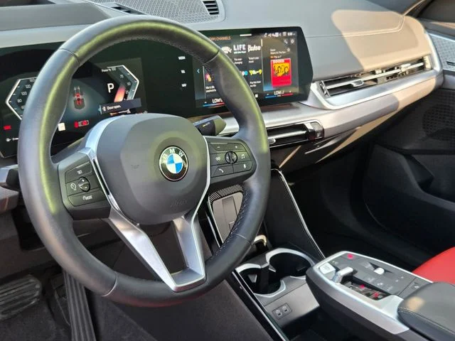 Used 2025 Red BMW xDrive28i image 13