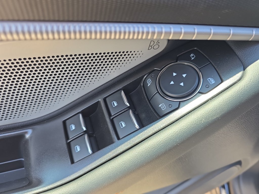 New 2026 Agate Black Metallic Ford Tremor® image 12
