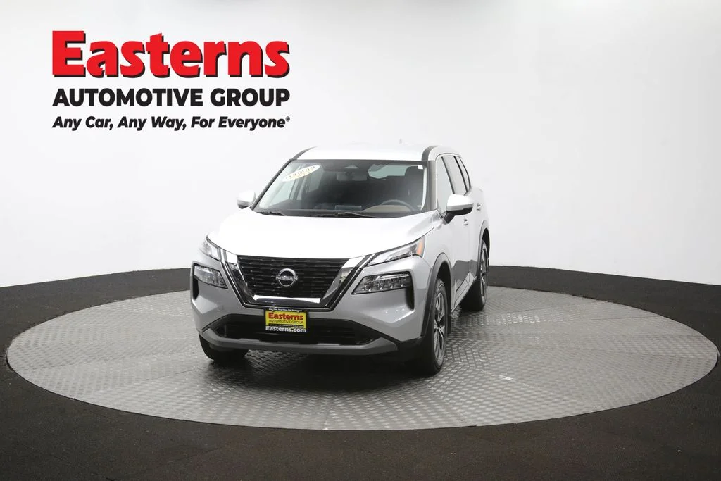 Used 2023 Silver Nissan SV image 50