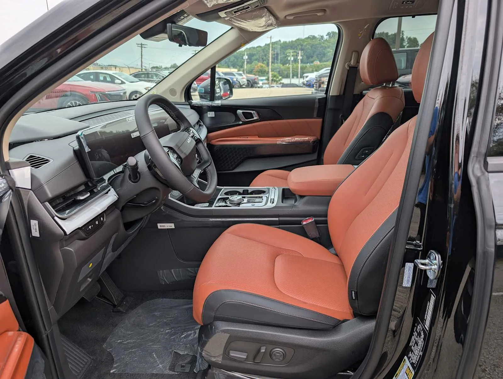 New 2027 Aurora Black Pearl Kia SX Prestige image 4