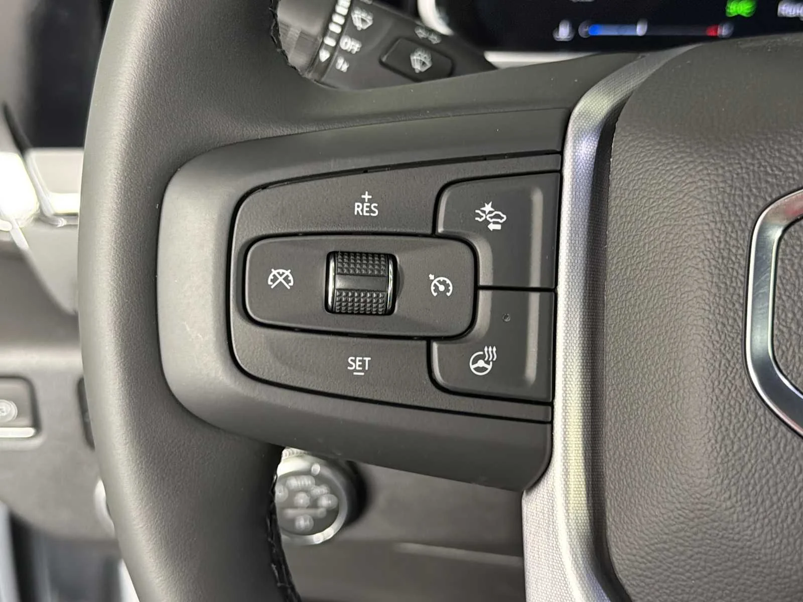 New 2026 Glacier White Tricoat GMC SLT image 23