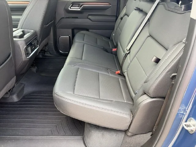 Used 2024 Blue GMC Denali image 14