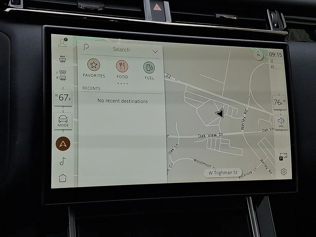 New 2026 Fuji White Land Rover Dynamic SE image 15