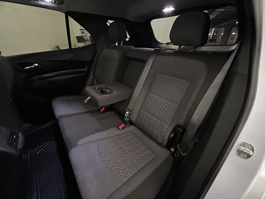 Used 2022 White Chevrolet LT image 19