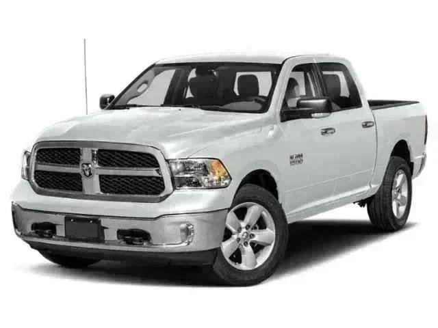 2015 RAM 1500 SLT Crew Cab's photo