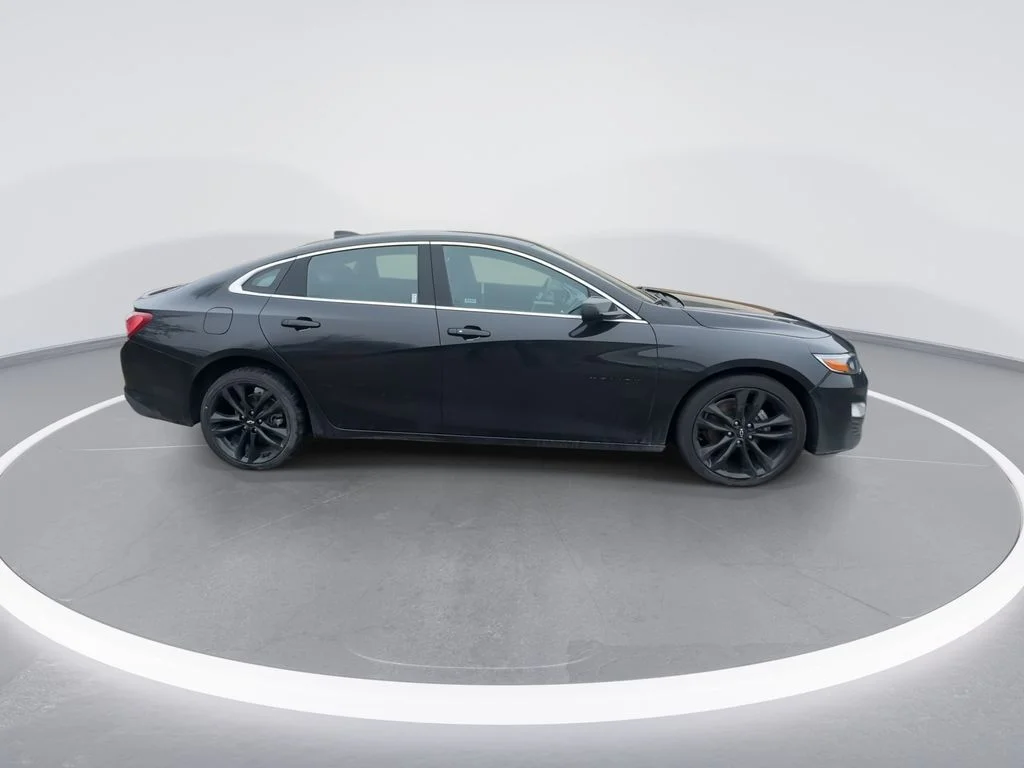 Used 2024 Black Chevrolet LT image 9