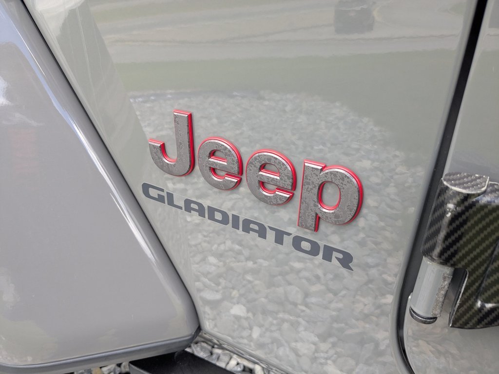 Used 2020 Sting-Gray Clearcoat Jeep Rubicon image 30