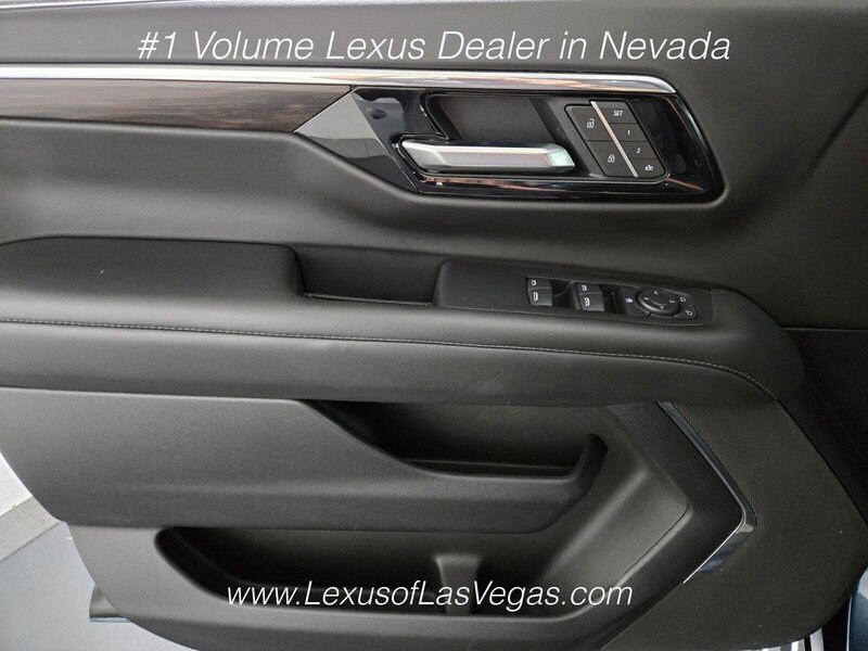 2025 Chevrolet Tahoe LT - Photo 26