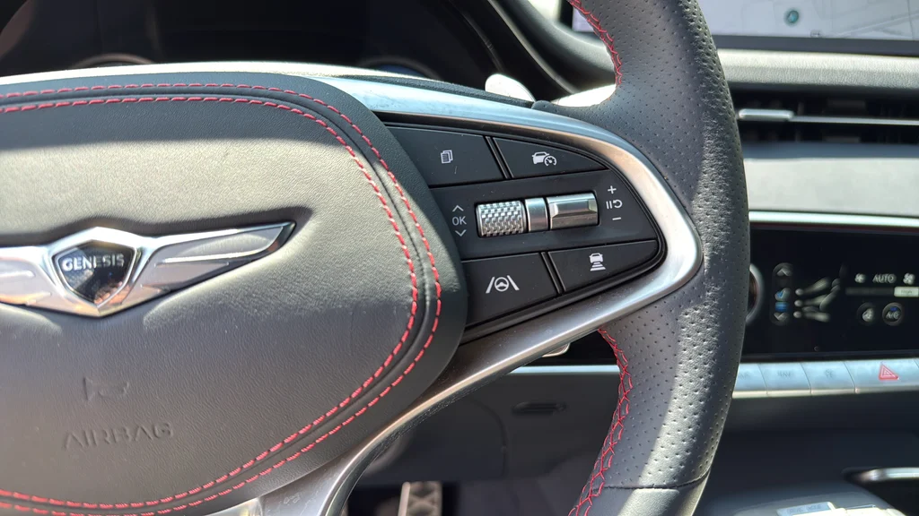 2025 GENESIS GV70 Sport - Photo 25