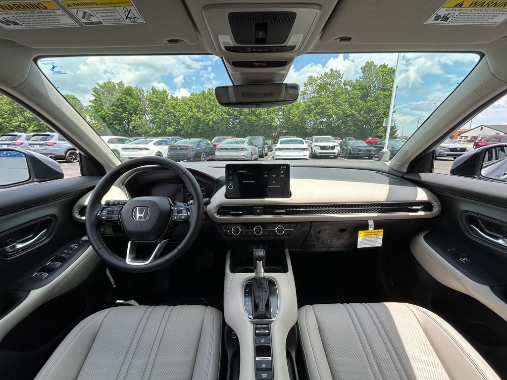 2026 Honda HR-V EX-L - Photo 12