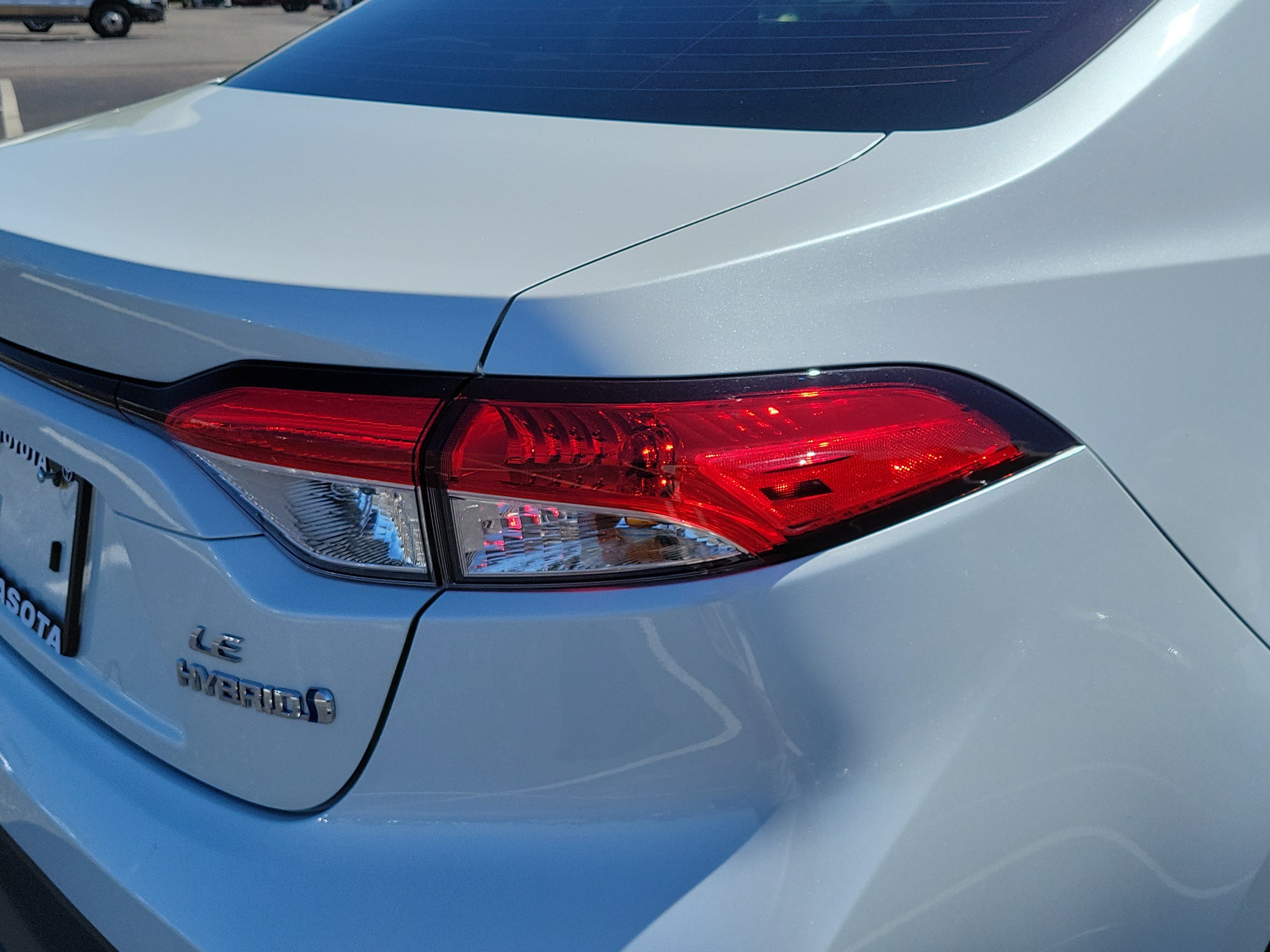 Used 2024 Pearl Toyota LE image 10