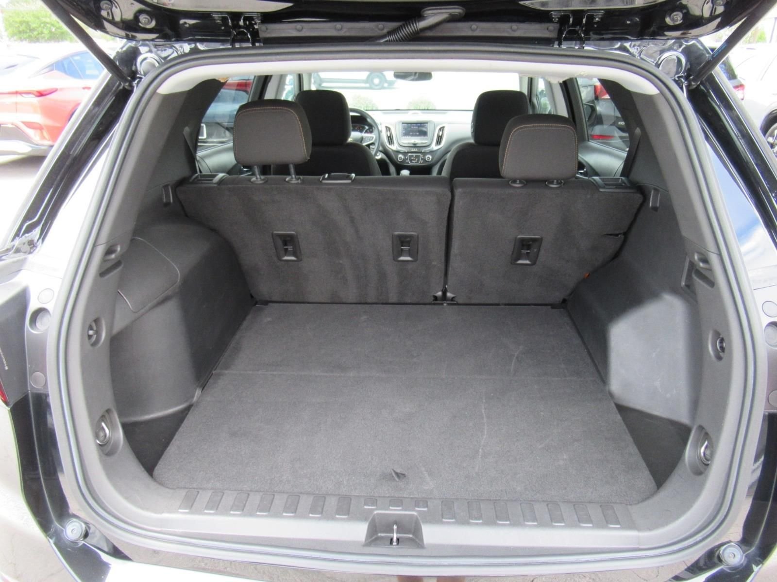 Used 2022 Black Chevrolet LT image 32