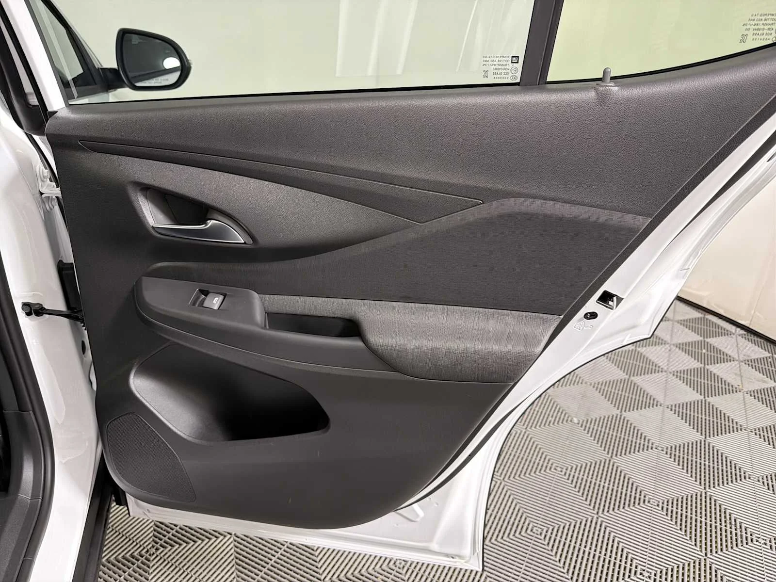 New 2026 Summit White Buick Preferred image 14