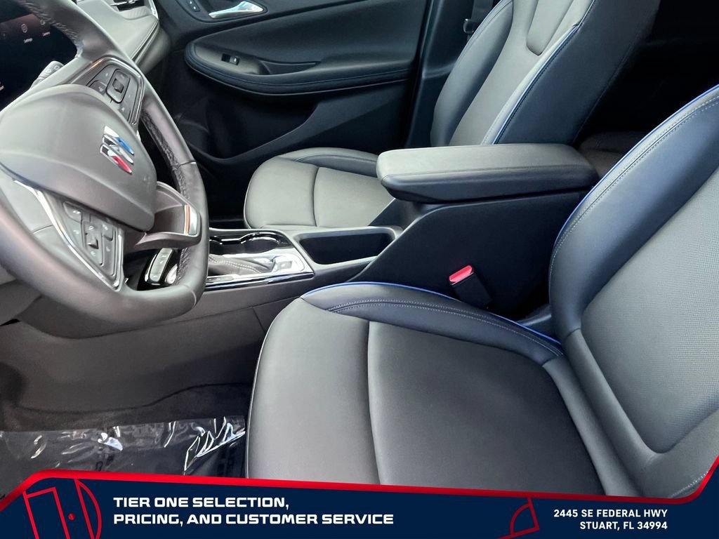 New 2026 Summit White Buick Sport Touring image 10