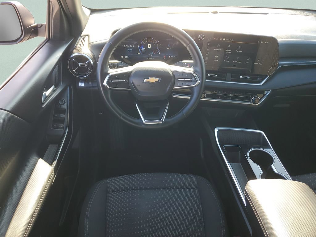 2025 Chevrolet Equinox LT - Photo 12