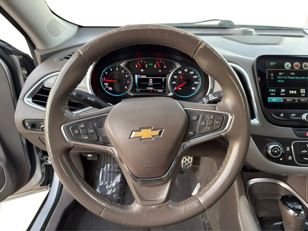 Used 2016 Silver Ice Metallic Chevrolet LT image 17