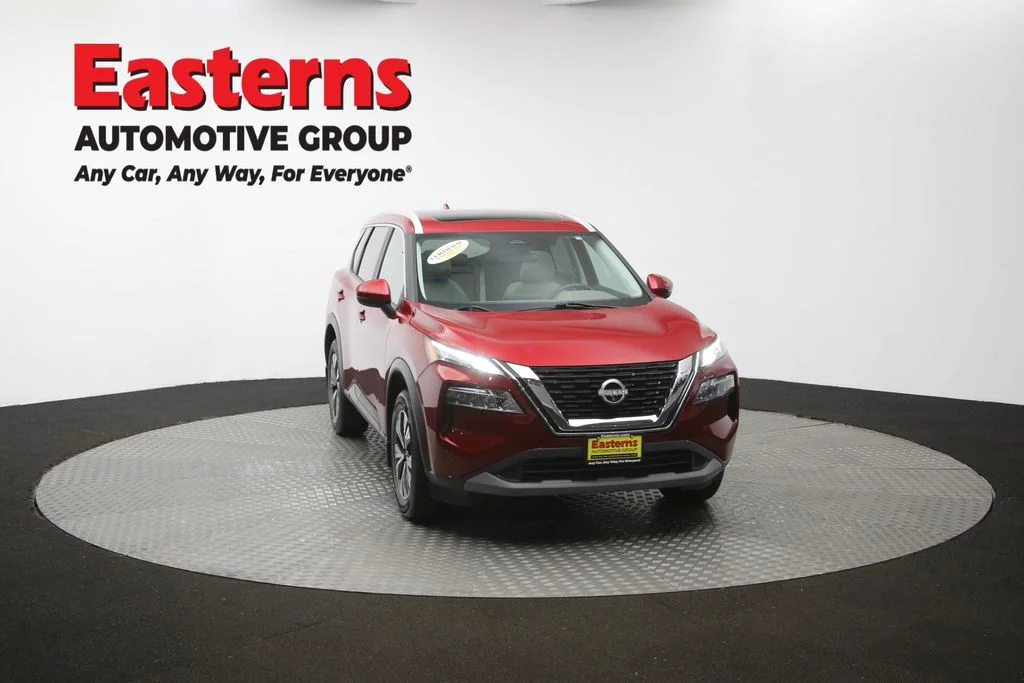 Used 2023 Red Nissan SV image 53