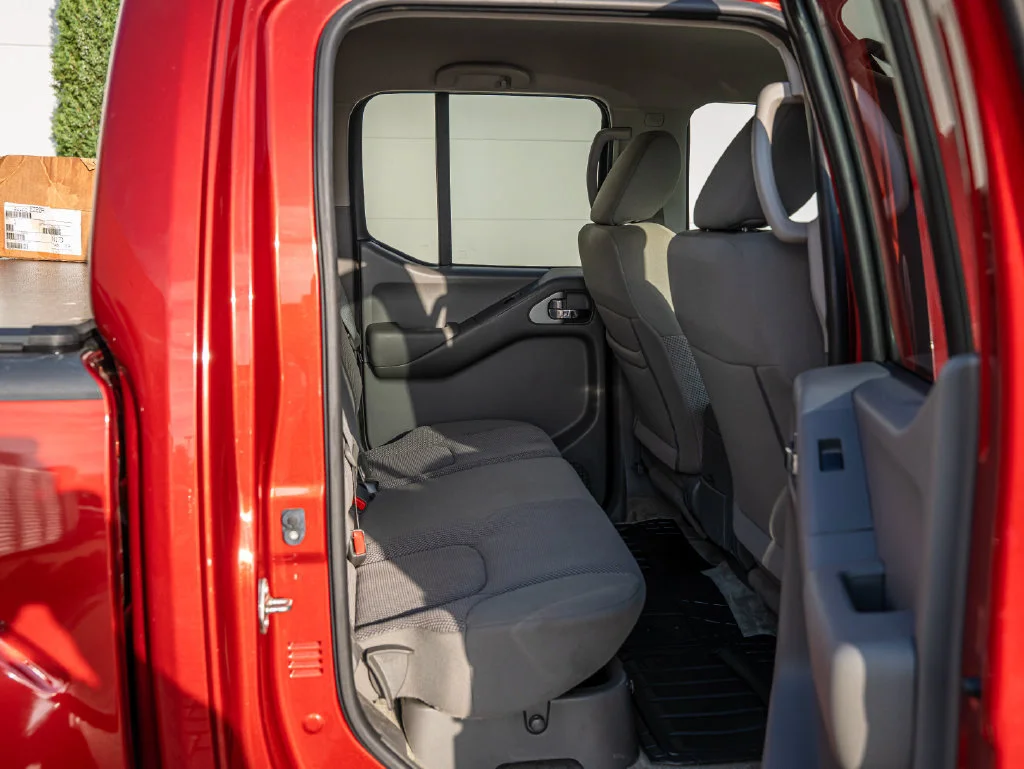 Used 2018 Lava Red Nissan SV image 40