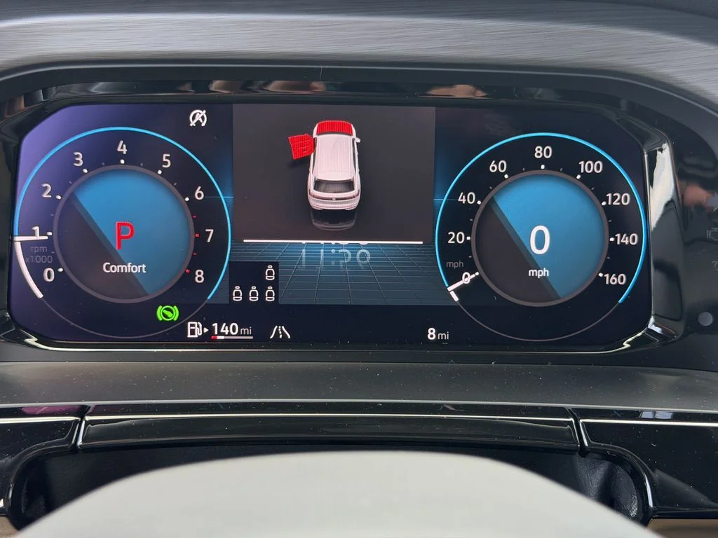 New 2026 White/off-white Volkswagen SE w/Technology image 34