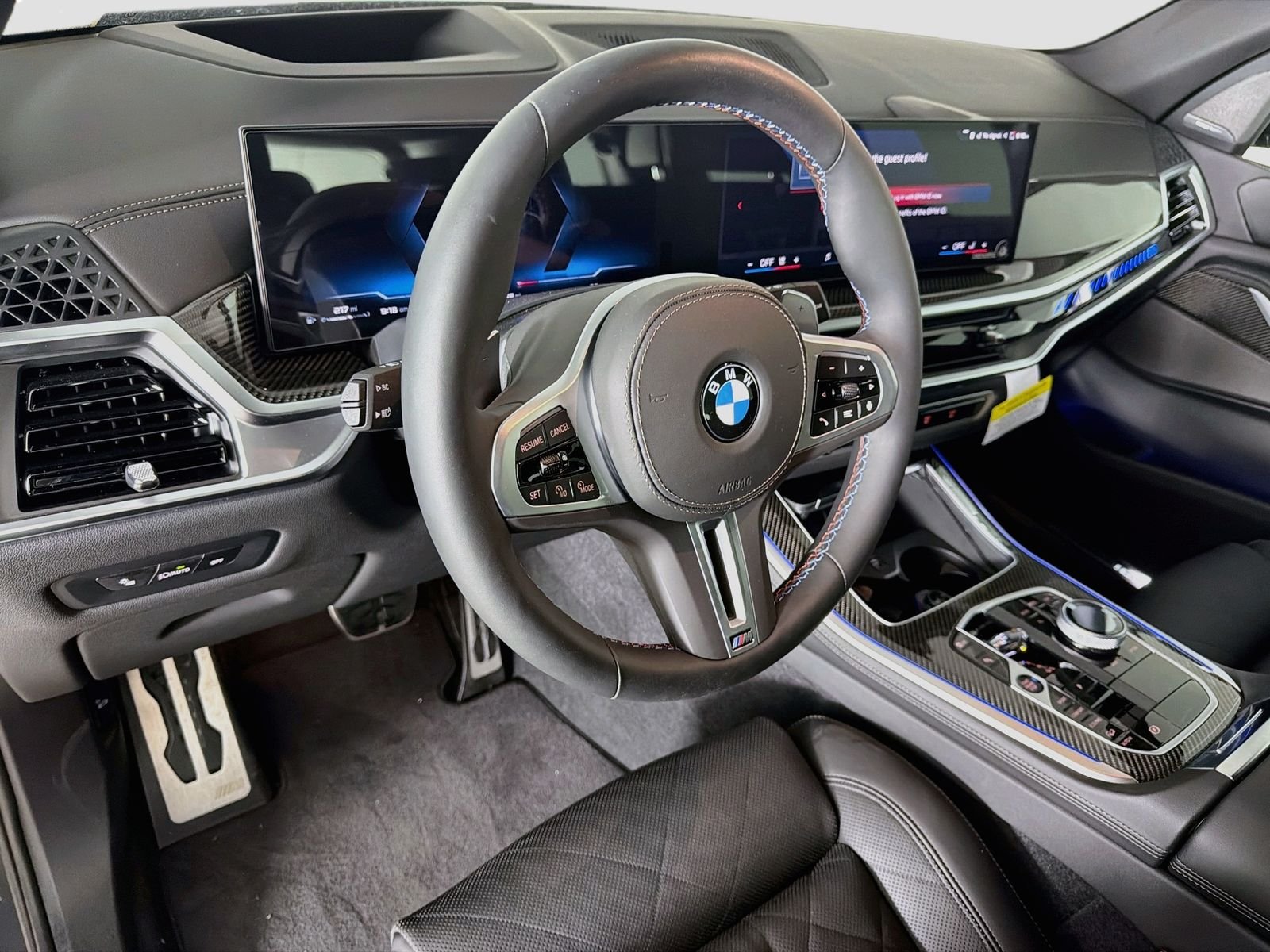 2026 BMW X5 M60i - Photo 9