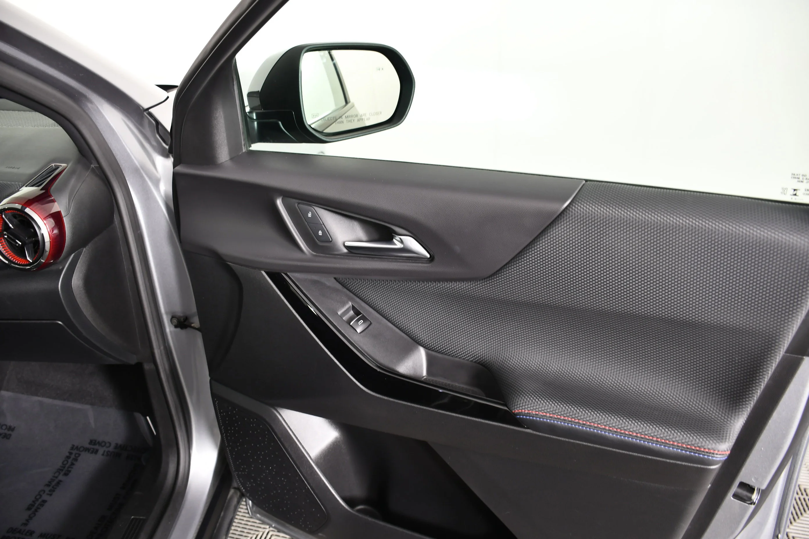 Used 2025 Sterling Gray Metallic Chevrolet AWD RS image 40