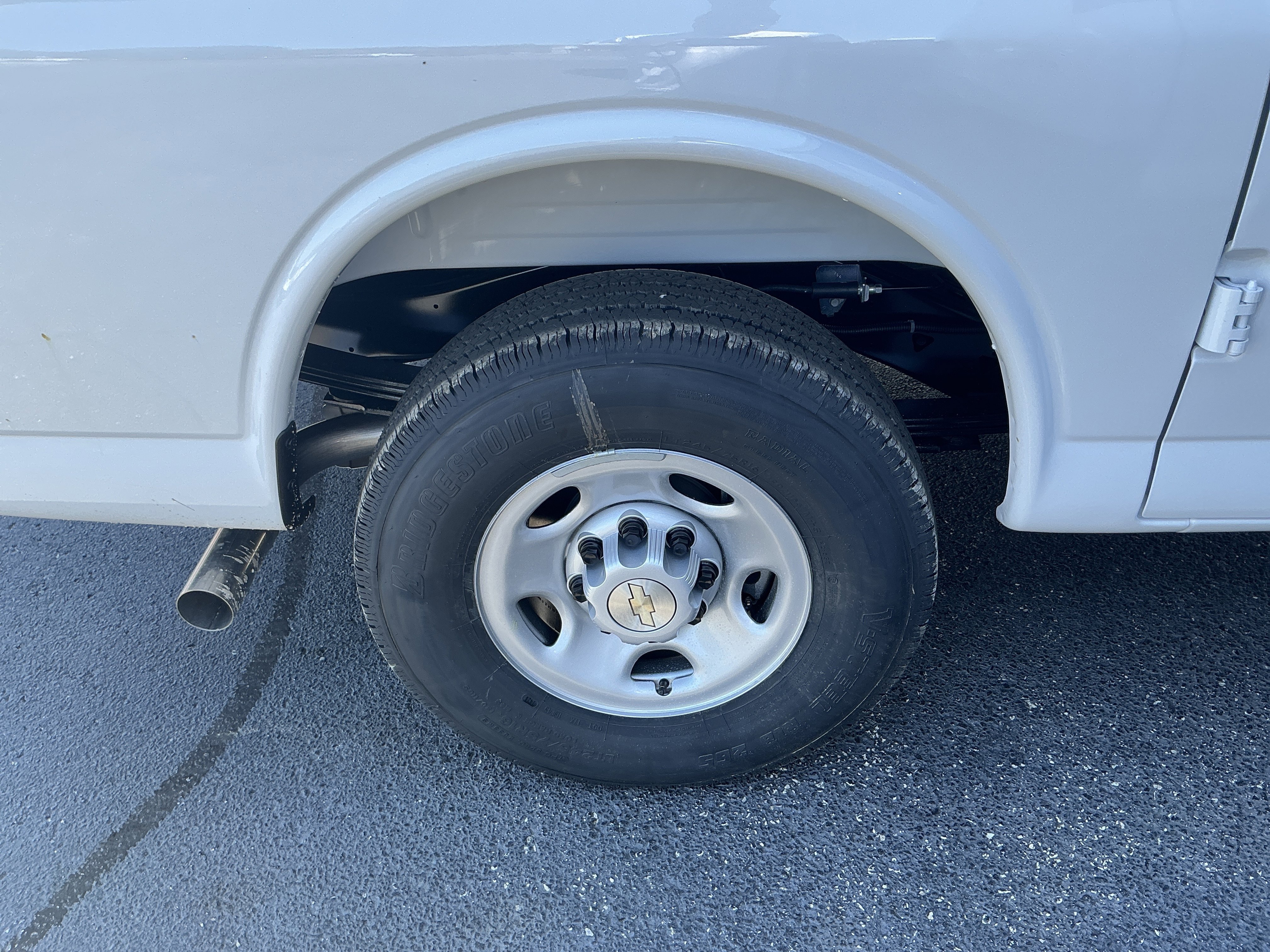 2026 Chevrolet Express Cargo Work Van - Photo 8
