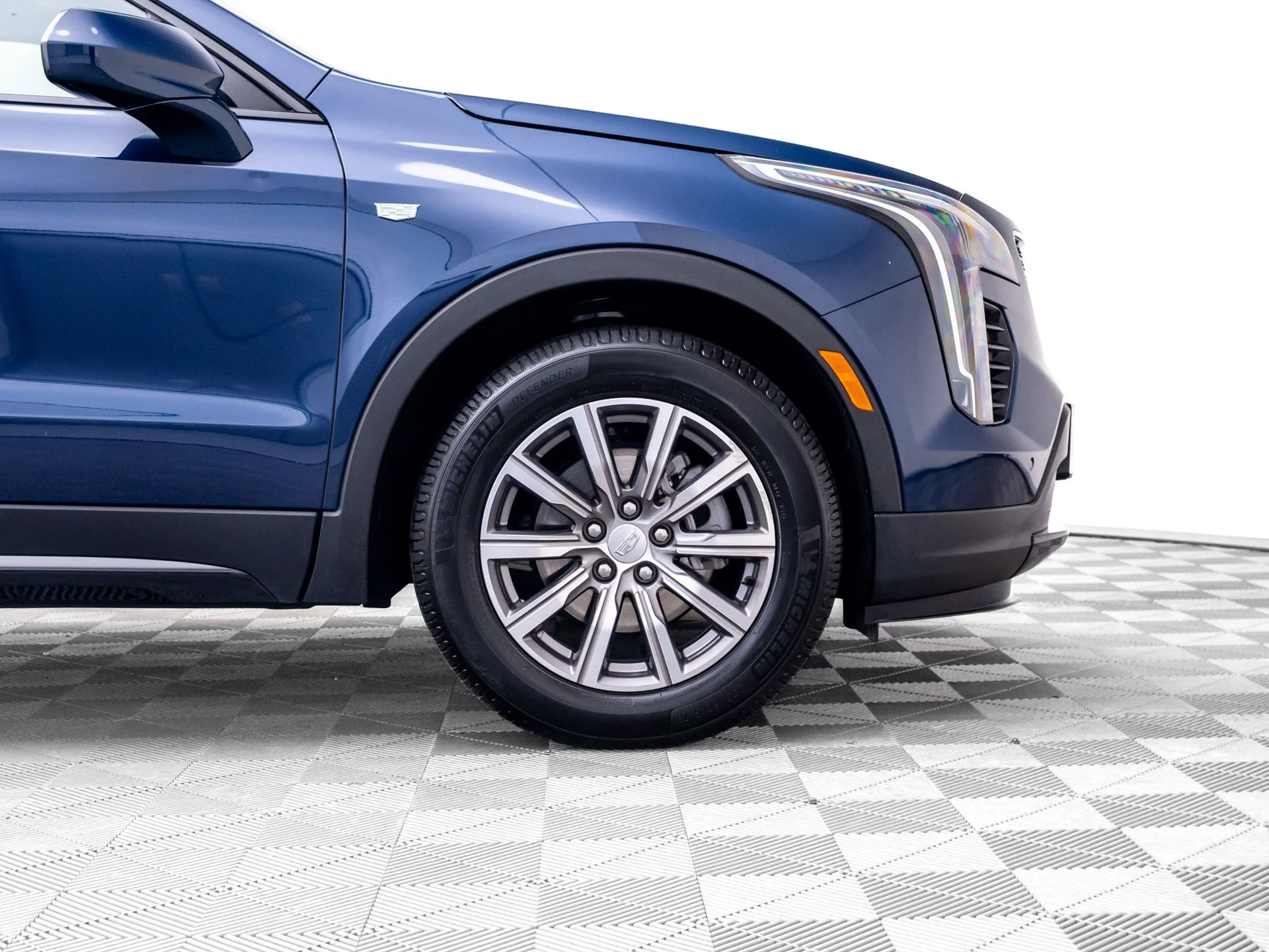 Used 2020 Blue Cadillac Sport image 30