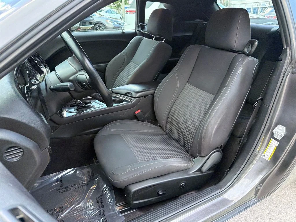 2019 Dodge Challenger SXT - Photo 27