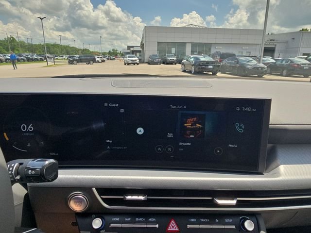 Used 2024 Blue Hyundai SEL image 16