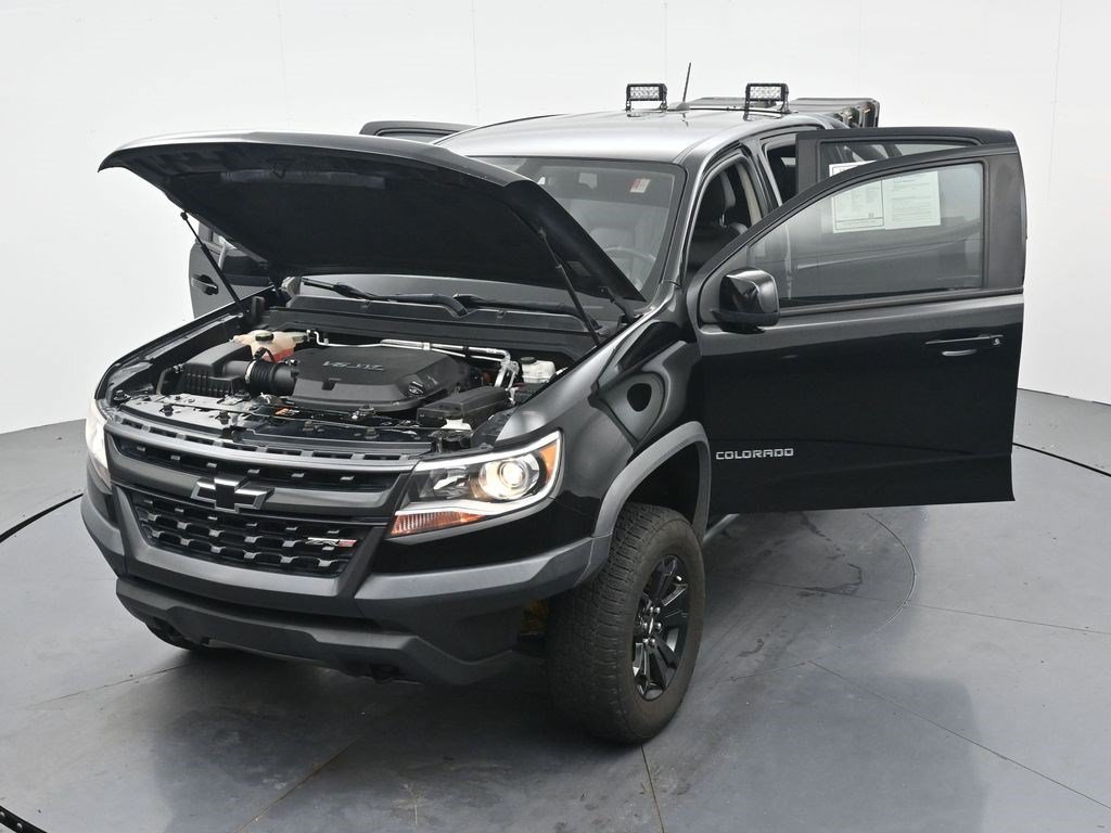 Used 2019 Black Chevrolet 4WD ZR2 image 33